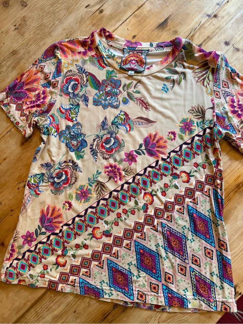 Johnny Was t shirt